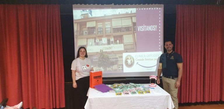 Charla-Salud-Buco-Dental-Colegio-Virgen-de-la-Peña-Mijas-Costa.-9-1024x497
