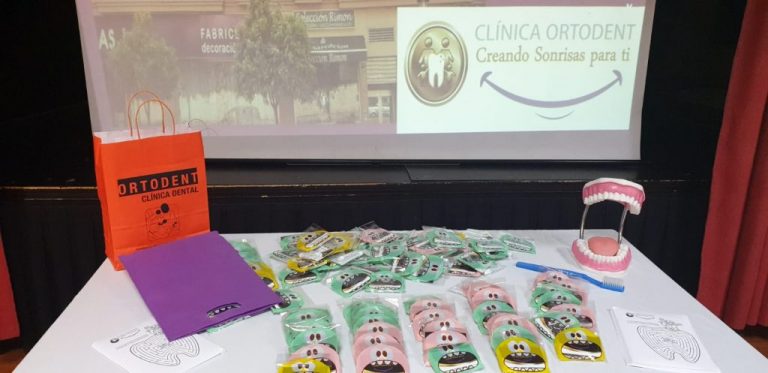Charla de Salud Buco Dental en el Colegio Virgen de la Peña de Mijas Costa 01